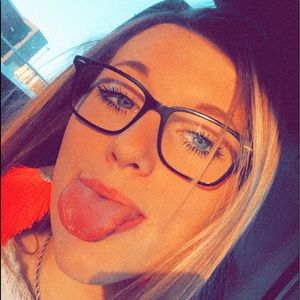 Meet your Posher, Kaylee